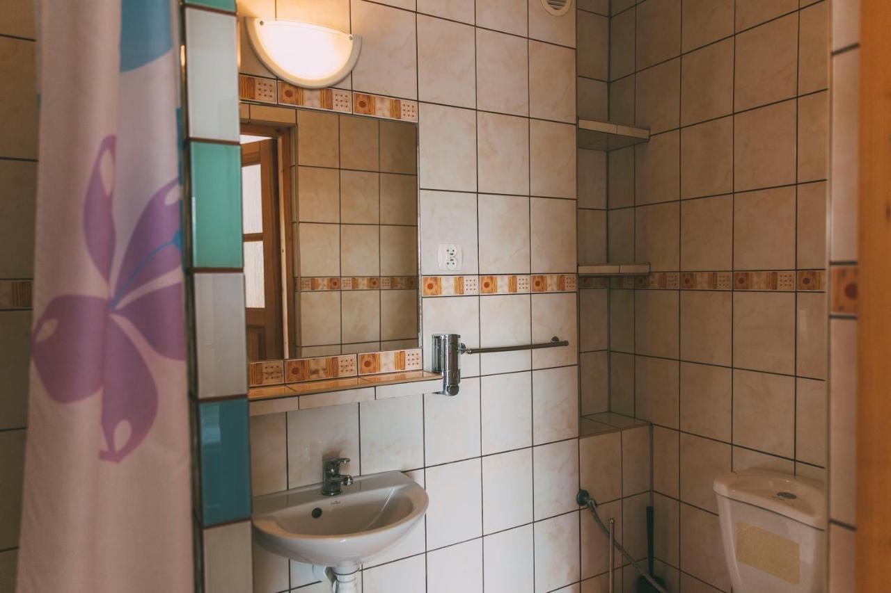 Pokoje Goscinne & Restauracja Pestka Choczewo Bagian luar foto