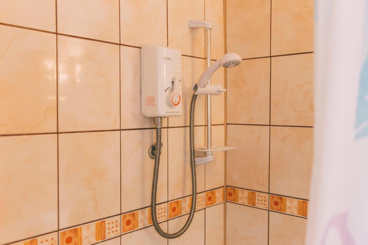 Pokoje Goscinne & Restauracja Pestka Choczewo Bagian luar foto