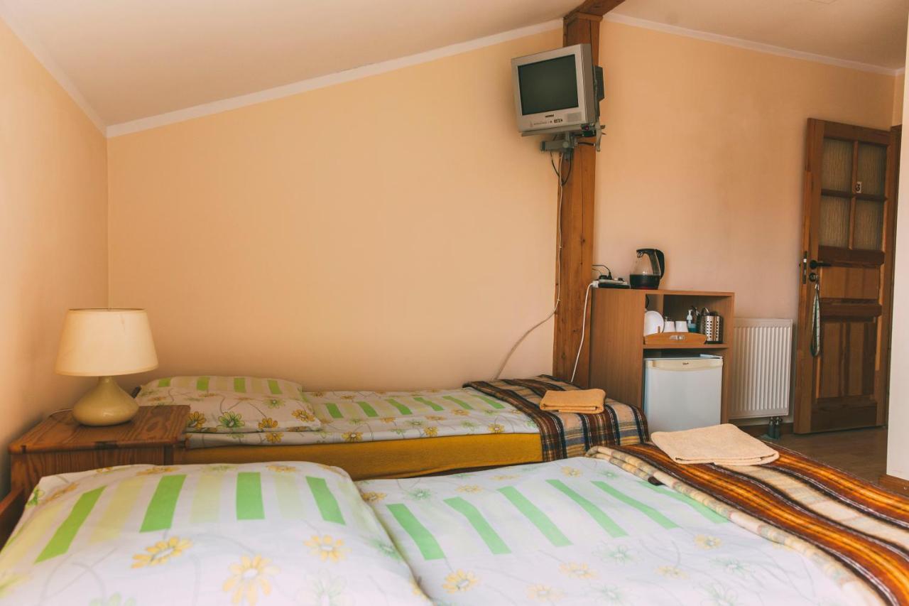 Pokoje Goscinne & Restauracja Pestka Choczewo Bagian luar foto