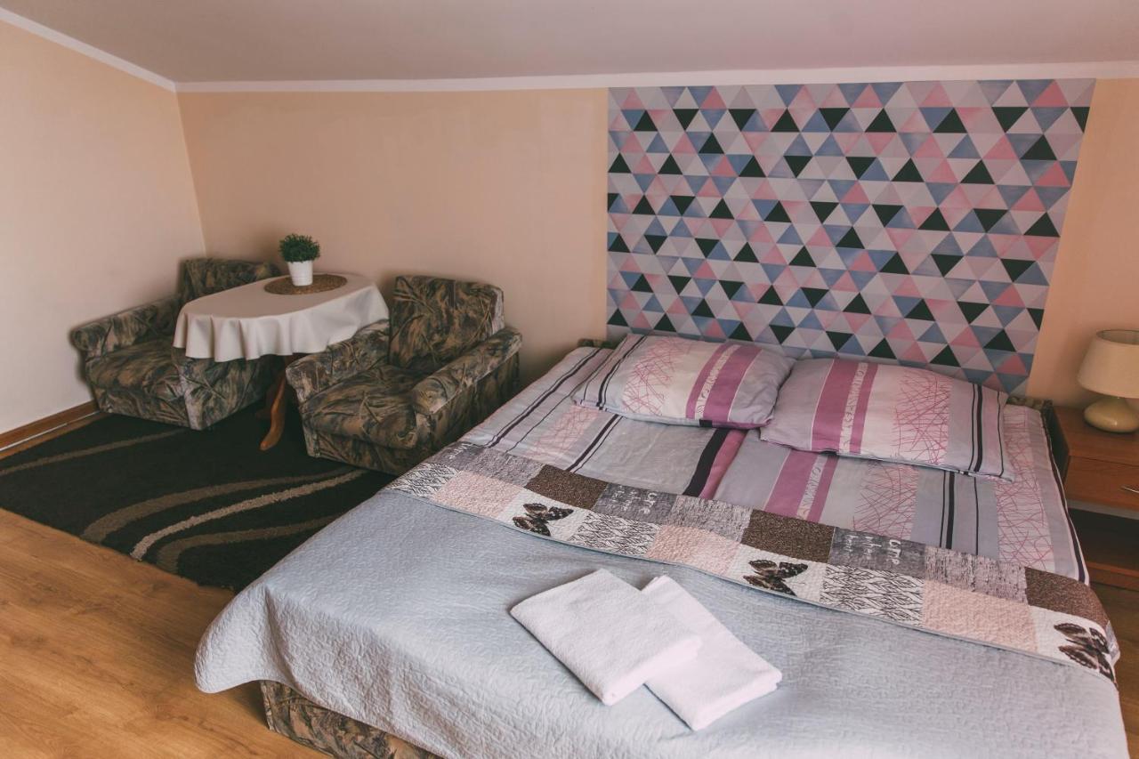 Pokoje Goscinne & Restauracja Pestka Choczewo Bagian luar foto